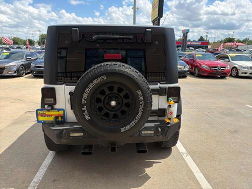 White 2015 Jeep Wrangler Sport