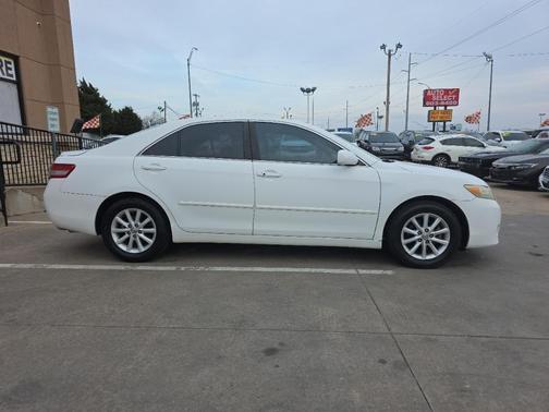 2011 Toyota Camry XLE