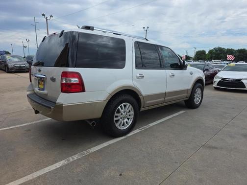 White 2014 Ford Expedition King Ranch