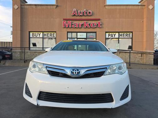 2013 Toyota Camry Hybrid LE