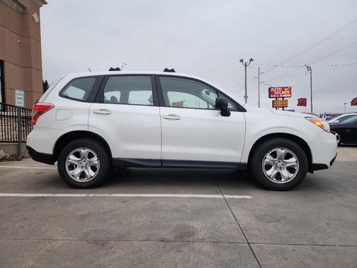 2014 Subaru Forester 2.5i