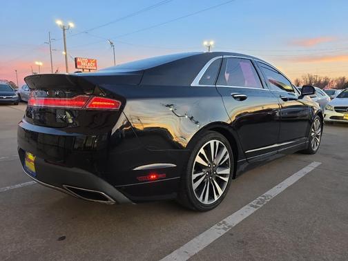2017 Lincoln MKZ Reserve