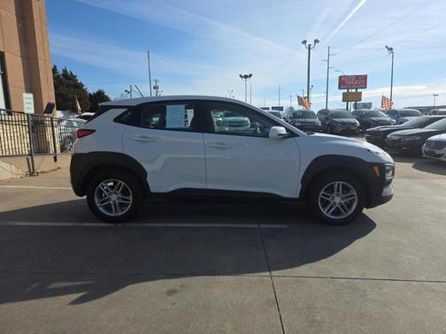 2019 Hyundai KONA SE