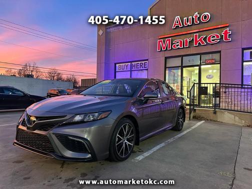 2023 Toyota Camry SE