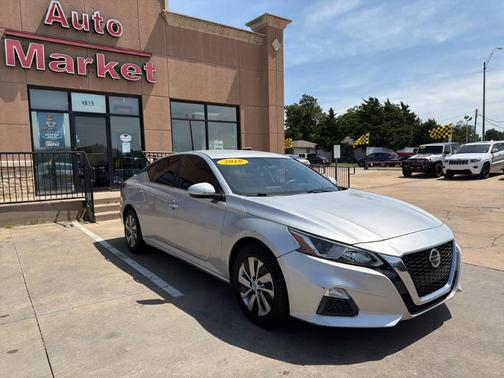 Silver 2019 Nissan Altima 2.5 S
