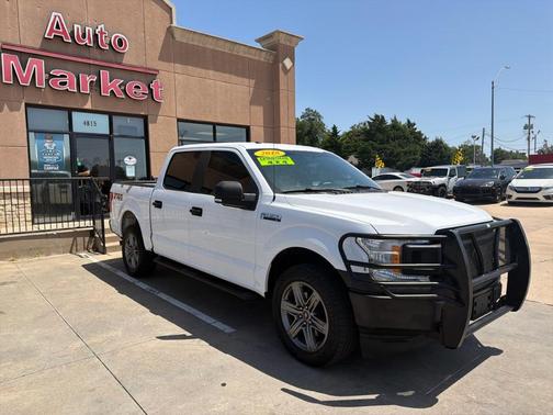 White 2018 Ford F-150 XL