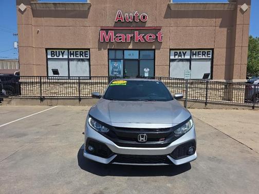 Silver 2018 Honda Civic Si