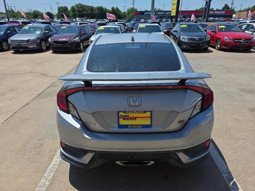 Silver 2018 Honda Civic Si