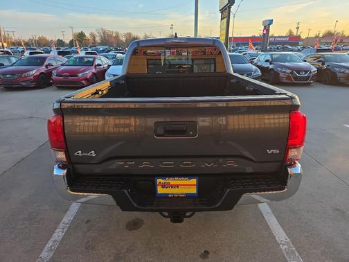 2021 Toyota Tacoma SR5