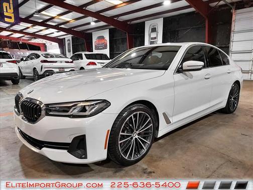 2022 BMW 530 i