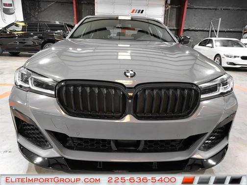 Bernina Grey Amber Effect Metallic 2021 BMW 540 540i