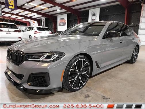 Bernina Grey Amber Effect Metallic 2021 BMW 540 540i