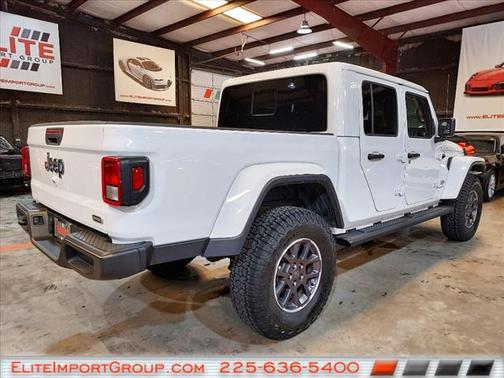 2023 Jeep Gladiator Overland