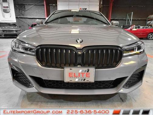 2022 BMW 530 i