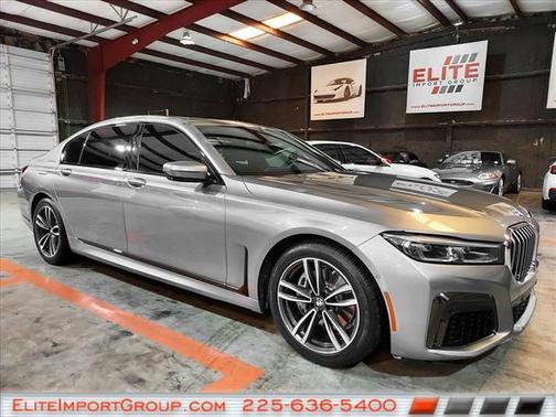 2020 BMW 740 740i