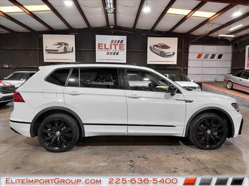 Pure White 2021 Volkswagen Tiguan 2.0T SE R-Line Black