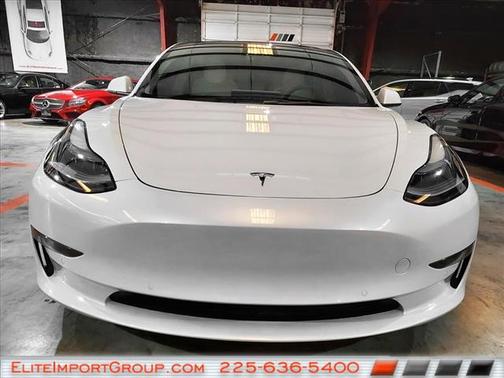 2022 Tesla Model 3 Standard Range