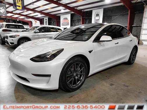 2022 Tesla Model 3 Standard Range