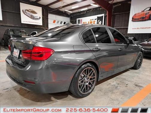 Mineral Gray Metallic 2018 BMW 320 i