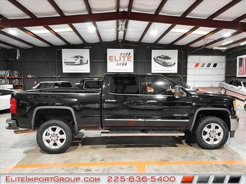 Onyx Black 2017 GMC Sierra 2500 SLT