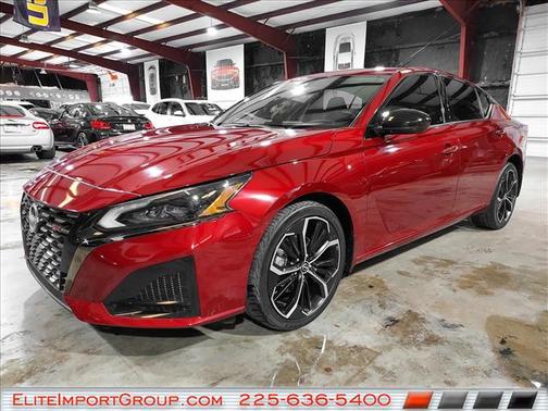 2023 Nissan Altima SR Intelligent AWD