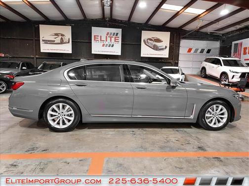 2022 BMW 750 i xDrive