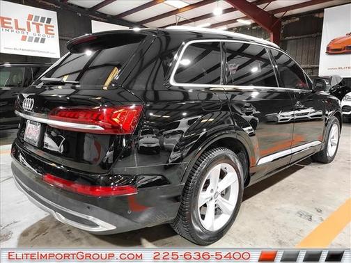 Night Black 2021 Audi Q7 45 Premium