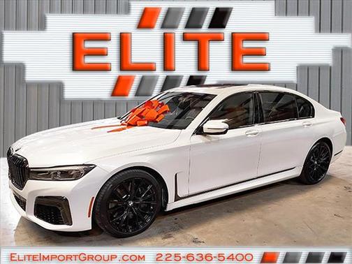 2022 BMW 740 i