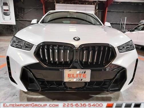 Mineral White Metallic 2025 BMW X6 xDrive40i