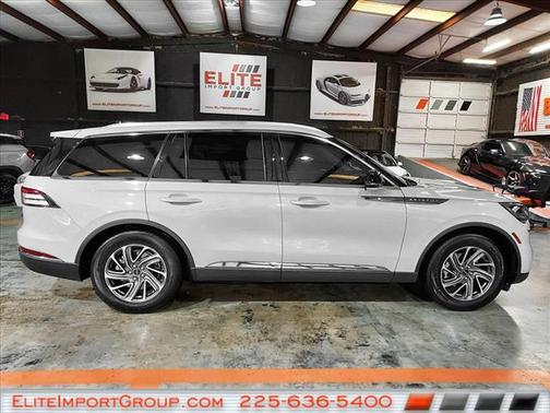 2021 Lincoln Aviator Standard