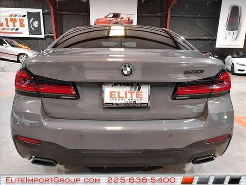 Bernina Grey Amber Effect Metallic 2021 BMW 530 530i
