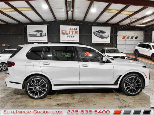 2023 BMW X7 xDrive40i