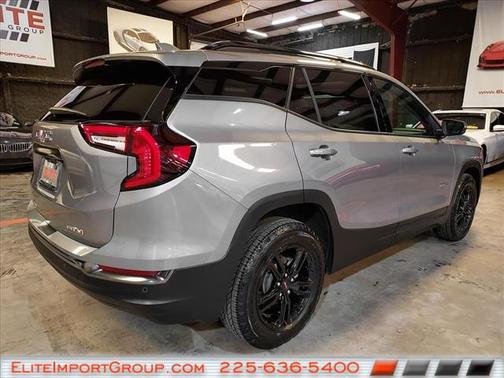 2024 GMC Terrain AWD AT4
