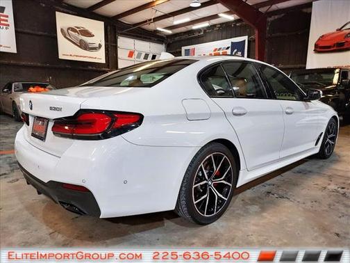 2022 BMW 530 i