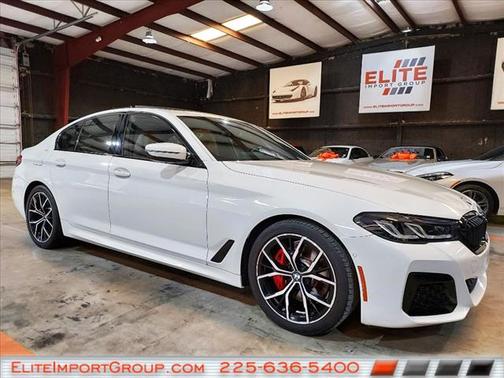 2022 BMW 530 i
