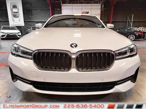 2022 BMW 530 i