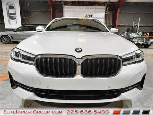 Mineral White Metallic 2023 BMW 530 i