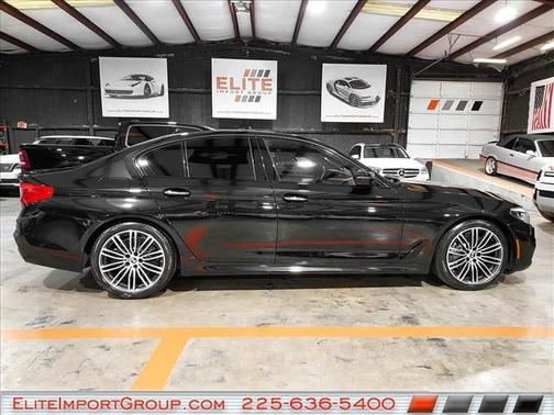 Black Sapphire Metallic 2018 BMW 540 540i
