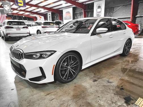 2023 BMW 330 330i