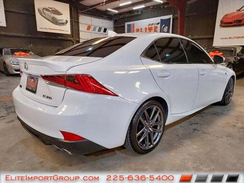 2018 Lexus IS 300 Base