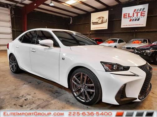2018 Lexus IS 300 Base
