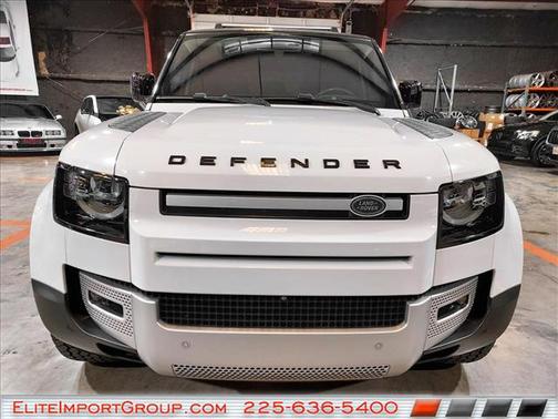 2020 Land Rover Defender 110 SE