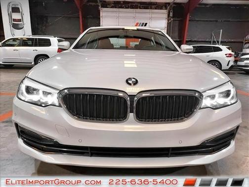 Mineral White Metallic 2019 BMW 530 530i