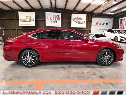 2023 Lexus ES 350 Base