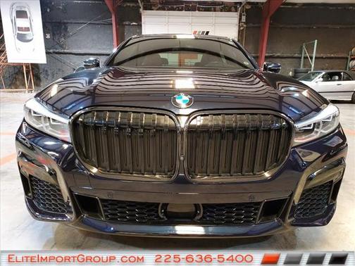 2022 BMW 740 i
