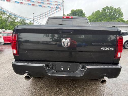 2016 RAM 1500 Sport