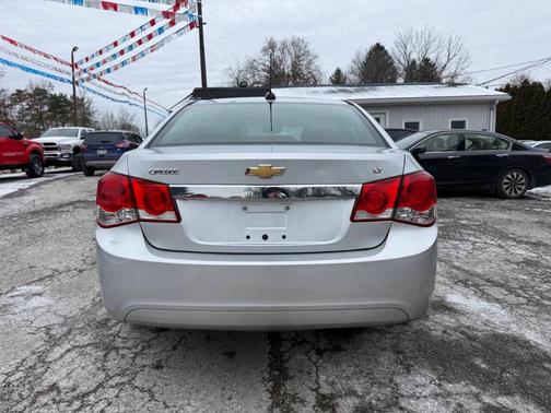 2015 Chevrolet Cruze 1LT