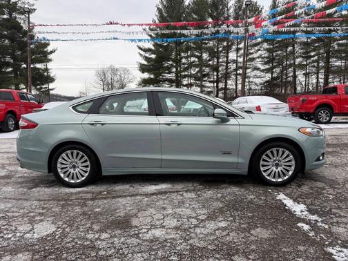 2013 Ford Fusion Energi SE Luxury