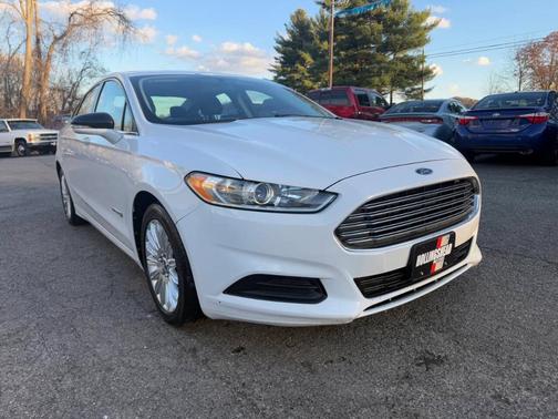 2013 Ford Fusion Hybrid SE