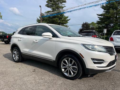 2016 Lincoln MKC Select